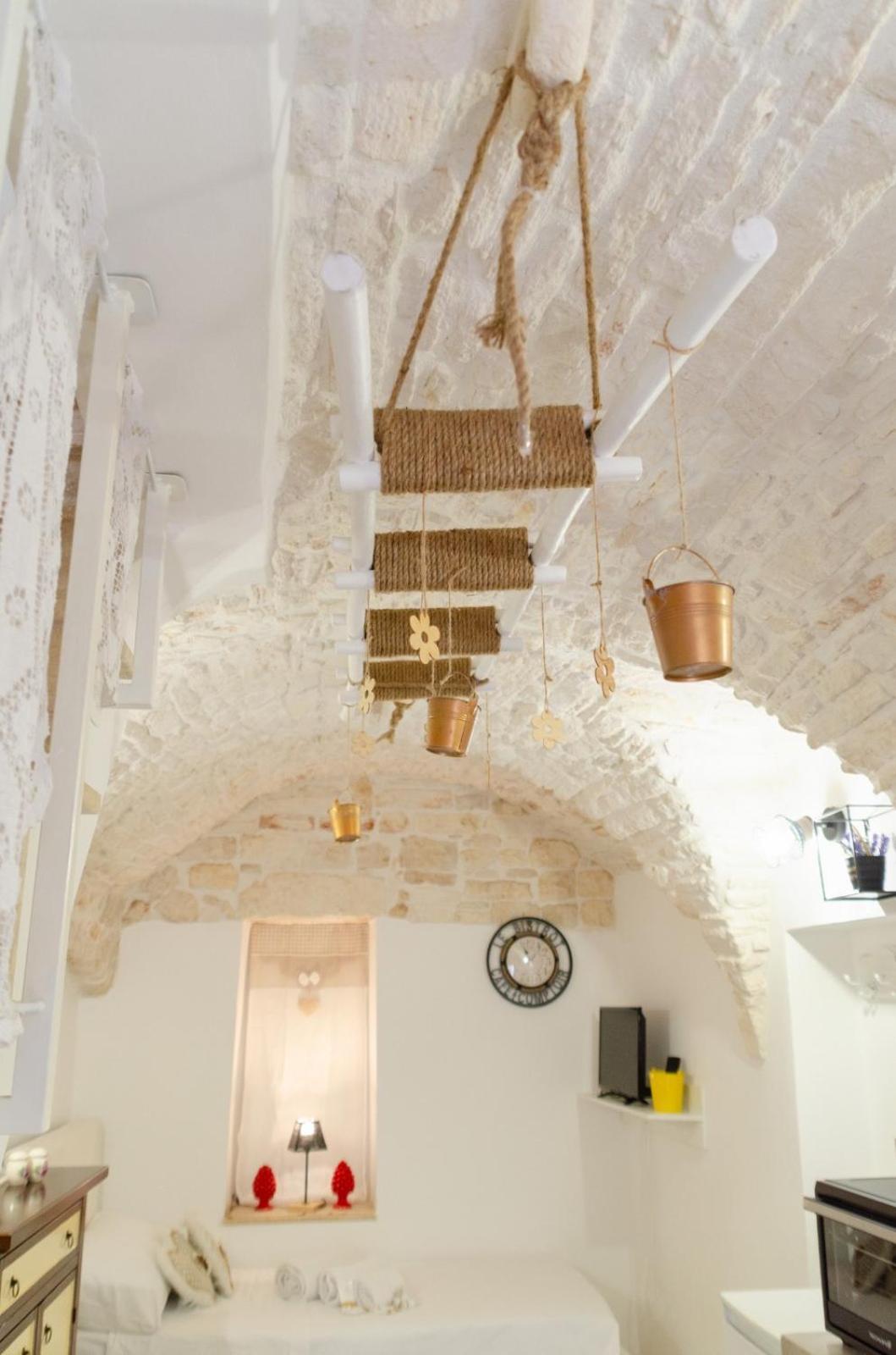 Al Bianco Nido White Stone Apt In Martina Franca Dış mekan fotoğraf